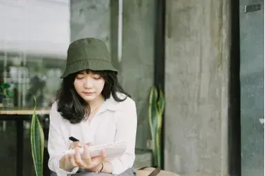 How to Find the Right Hat for Your Face Shape?—— Ultimate Guide!