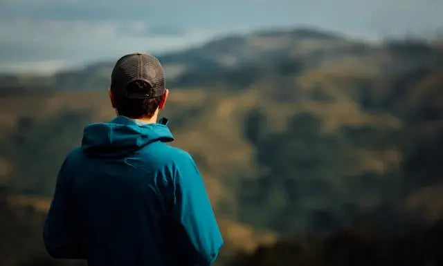 How to Wear a Trucker Hat?