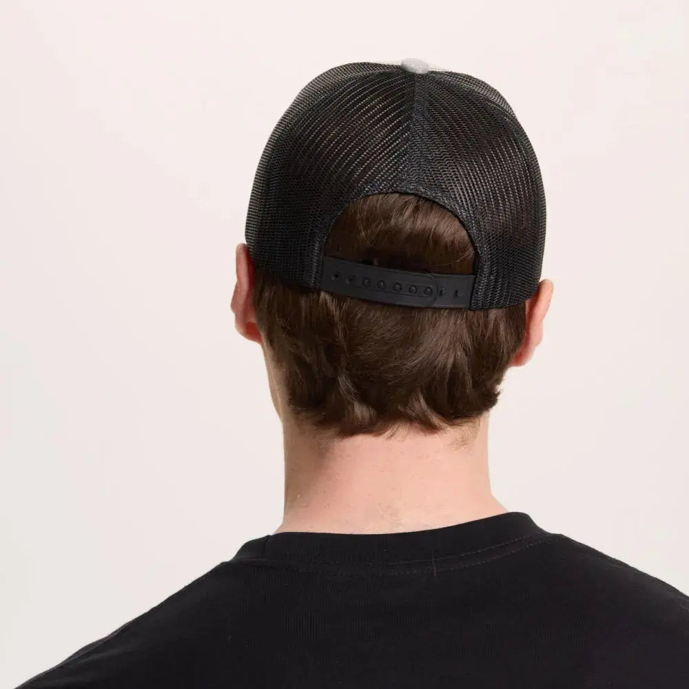 Wholesale Blank 6 Panel Mid Profile Structured Trucker Hat - 7018