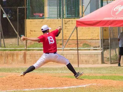 Why People Love Wearing Baseball Caps? 3 Uses and 4Benefits