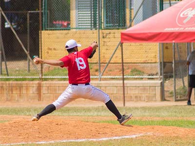 Why People Love Wearing Baseball Caps? 3 Uses and 4Benefits