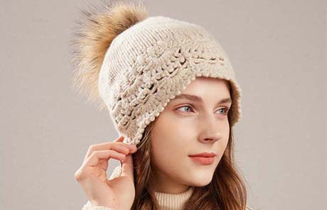 How to Wear A Beanie Fashionable For Women - The Ultimate Guide